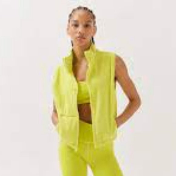 Beyond Yoga Vest - Picture 5 of 14